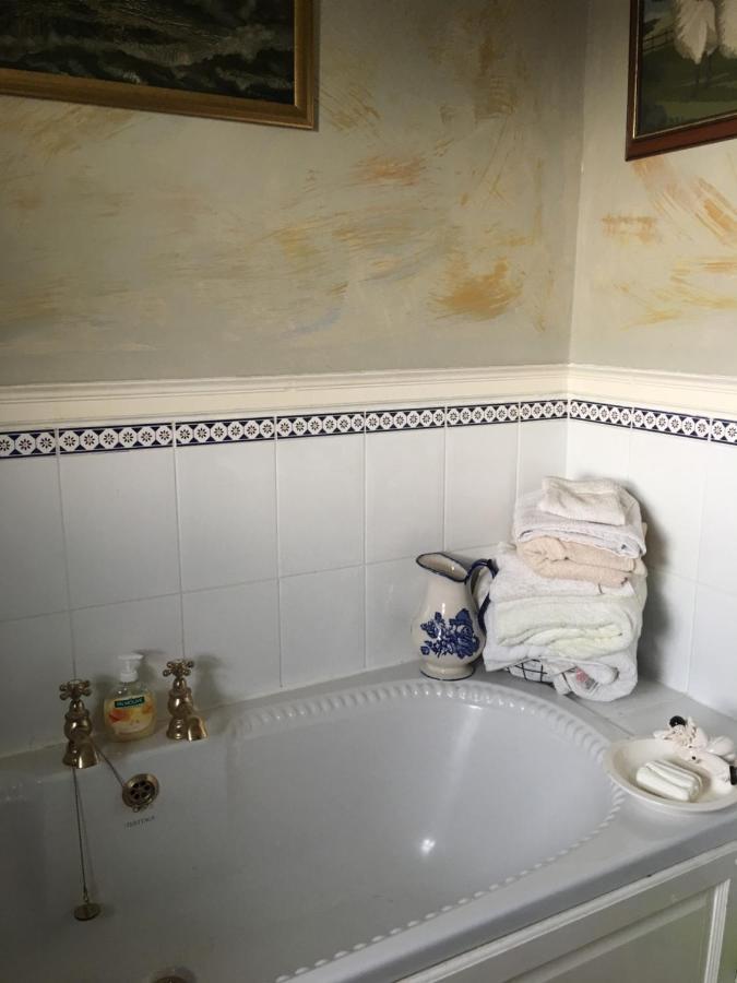 Wynberg House Bed & Breakfast Swansea Bagian luar foto