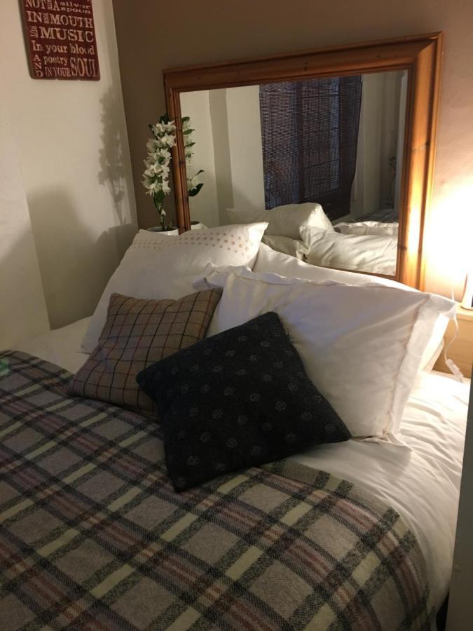 Wynberg House Bed & Breakfast Swansea Bagian luar foto