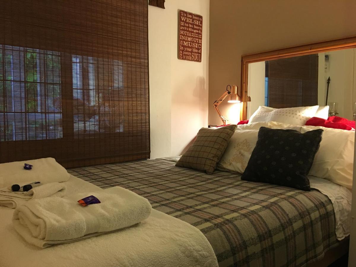 Wynberg House Bed & Breakfast Swansea Bagian luar foto