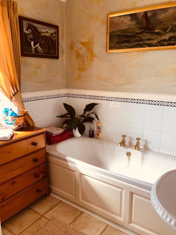 Wynberg House Bed & Breakfast Swansea Bagian luar foto